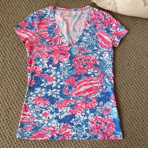 Lilly Pulitzer Michele Vneck Tee Shirt Size XS